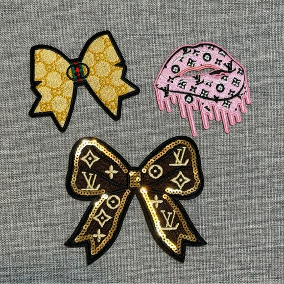 Accessories - 3 iron on patches